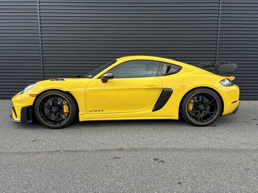 2023 Porsche 718 Cayman GT4 RS