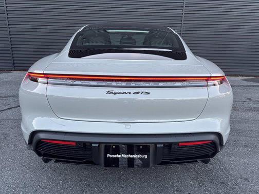 2026 Porsche Taycan GTS