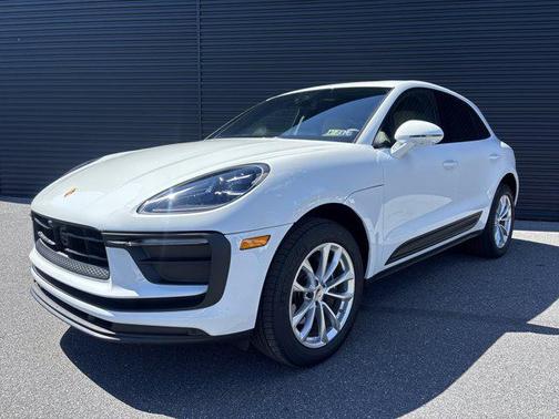 2025 Porsche Macan 