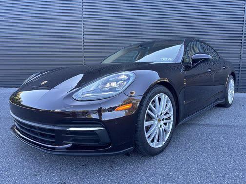 2019 Porsche Panamera 4