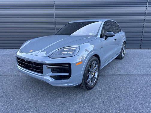 2024 Porsche Cayenne E-Hybrid S