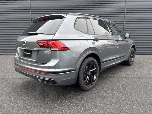 2024 Volkswagen Tiguan 2.0T SE R-Line Black 4MOTION