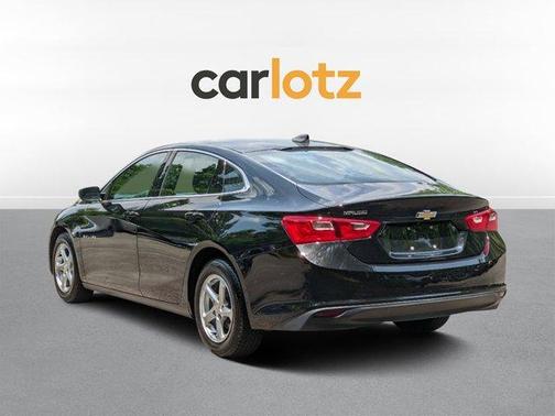 Photo 5 of 32 of 2018 Chevrolet Malibu 1LS