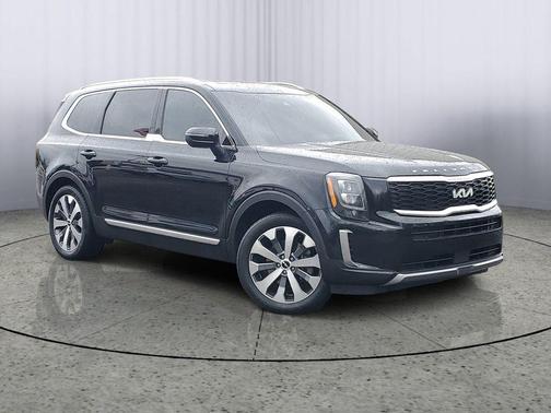 Ebony Black 2022 Kia Telluride EX
