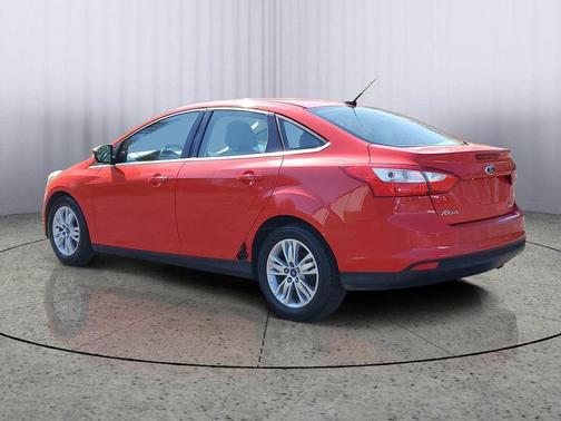 Race Red 2012 Ford Focus SEL
