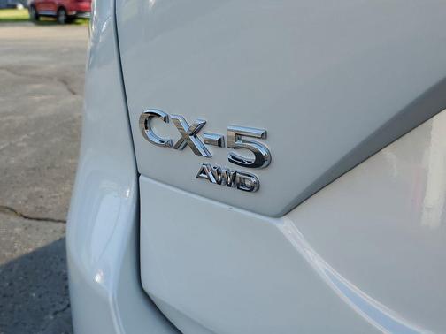 2023 Mazda CX-5 Preferred