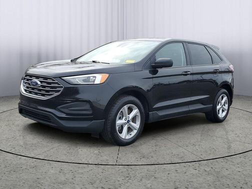 2021 Ford Edge SE