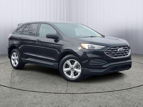 2021 Ford Edge SE