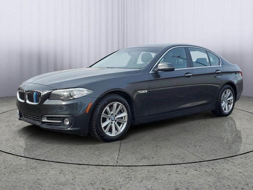 2016 BMW 528 i