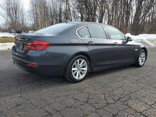 2016 BMW 528 i