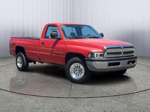 Red 2002 Dodge Ram 2500 ST