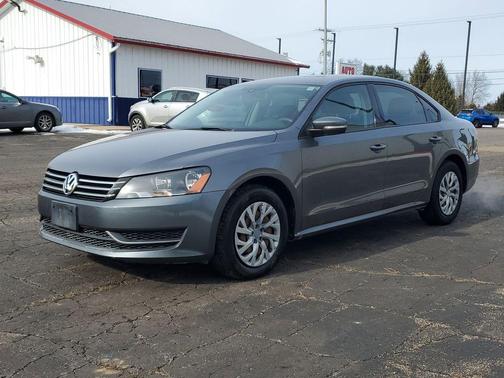 2014 Volkswagen Passat 2.5L S