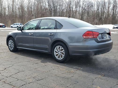 2014 Volkswagen Passat 2.5L S