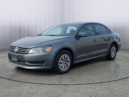 2014 Volkswagen Passat 2.5L S