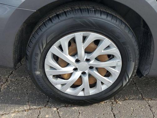 2014 Volkswagen Passat 2.5L S