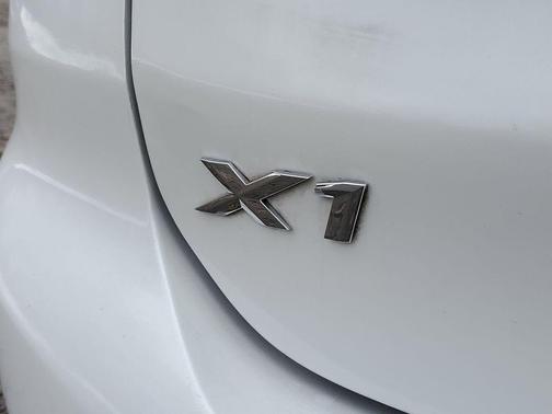 2021 BMW X1 sDrive28i