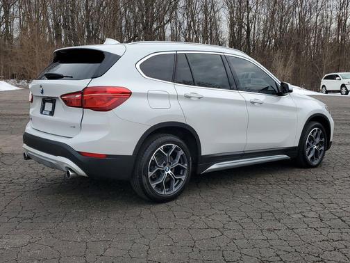 2021 BMW X1 sDrive28i