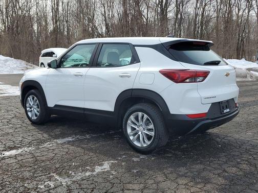 2022 Chevrolet Trailblazer LS