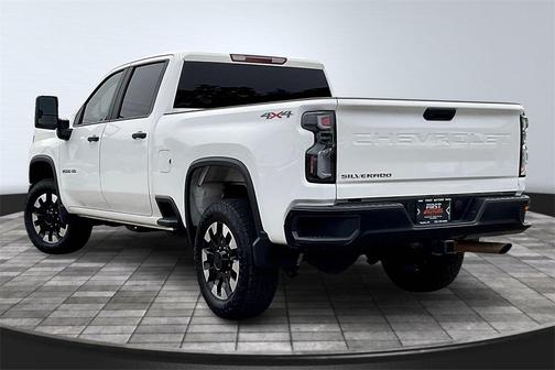 2020 Chevrolet Silverado 2500 Custom