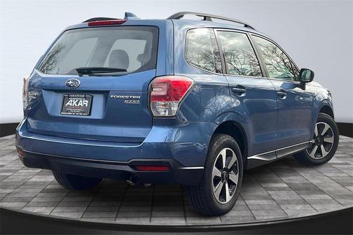 2017 Subaru Forester 2.5i
