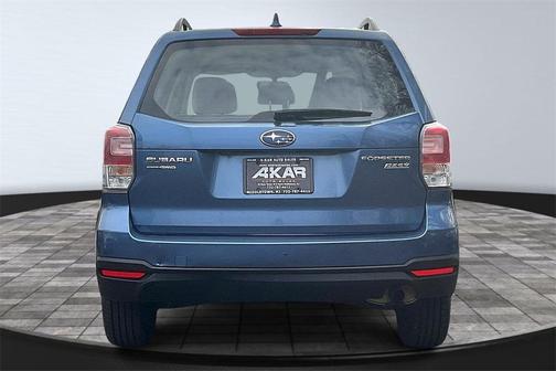 2017 Subaru Forester 2.5i