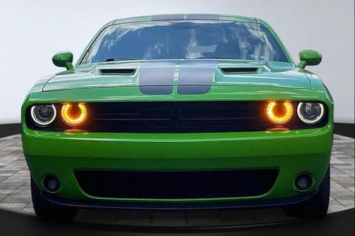 Green Go Clearcoat 2017 Dodge Challenger SXT