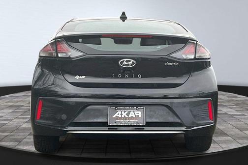2020 Hyundai IONIQ EV SE