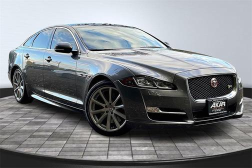 2017 Jaguar XJ XJ R-Sport