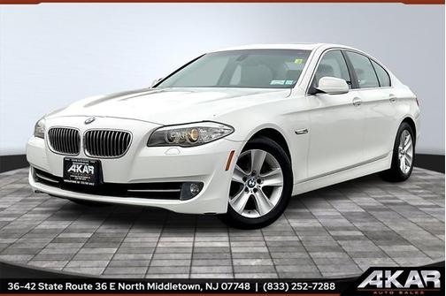 2011 BMW 528 528i