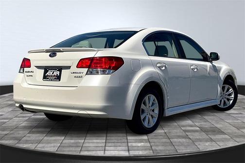 2011 Subaru Legacy Premium