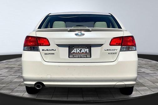 2011 Subaru Legacy Premium