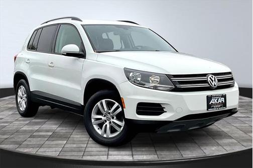 2016 Volkswagen Tiguan S