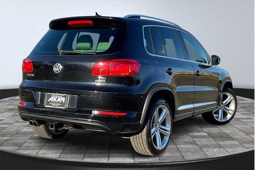 2016 Volkswagen Tiguan R-Line