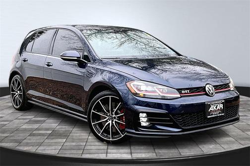 2018 Volkswagen Golf GTI 2.0T S 4-Door