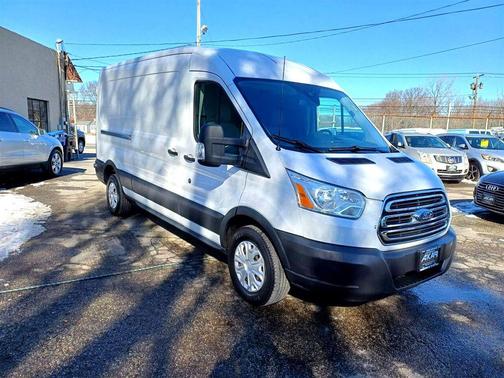 2015 Ford Transit-250 Base