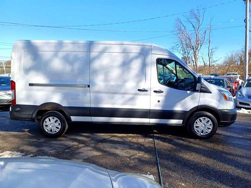 2015 Ford Transit-250 Base