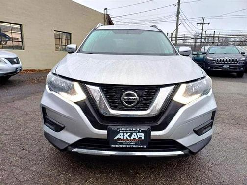 2018 Nissan Rogue SV
