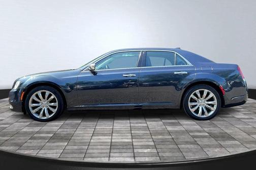 2018 Chrysler 300 Limited