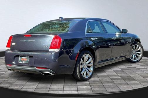 2018 Chrysler 300 Limited
