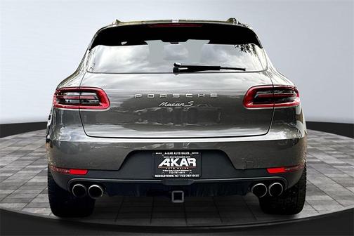 2016 Porsche Macan S