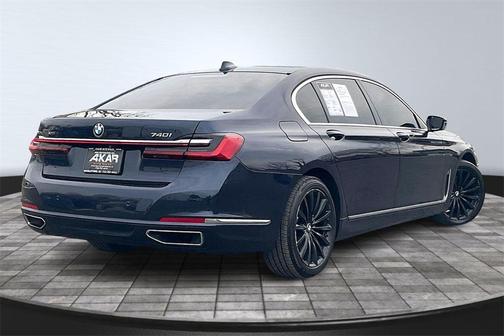2020 BMW 740 xDrive