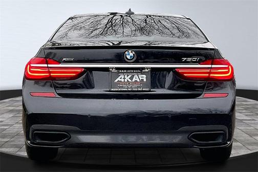 2016 BMW 750 i xDrive