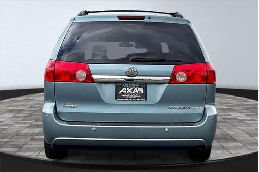2008 Toyota Sienna XLE