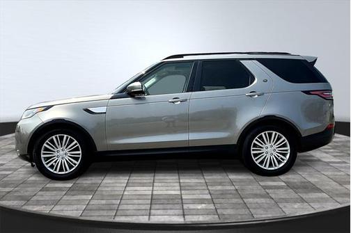 2017 Land Rover Discovery HSE LUXURY
