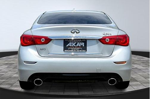 2015 INFINITI Q50 Base