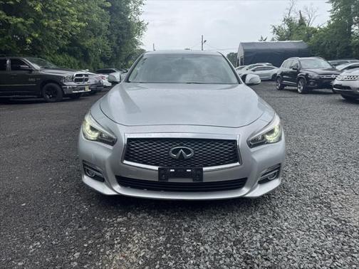 2015 INFINITI Q50 Base