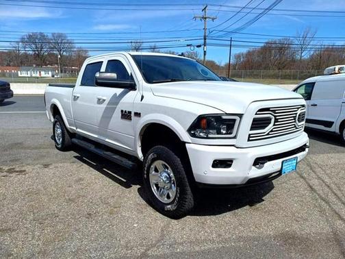 2017 RAM 3500 Big Horn Crew Cab 4x4 6'4' Box