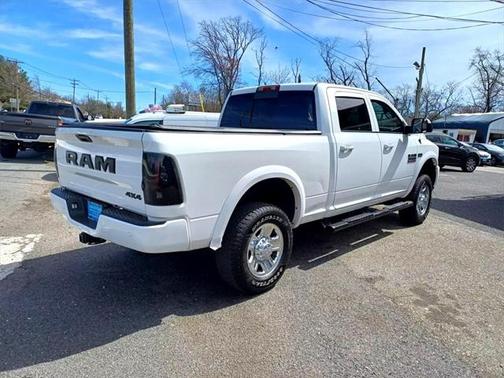 2017 RAM 3500 Big Horn Crew Cab 4x4 6'4' Box