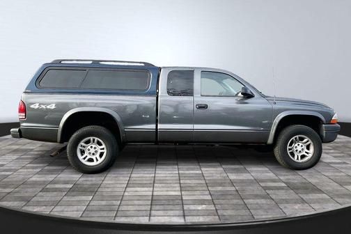 2003 Dodge Dakota Base