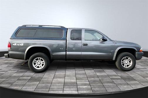 2003 Dodge Dakota Base